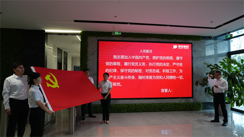 luck18新利·(中国体育)官方网站